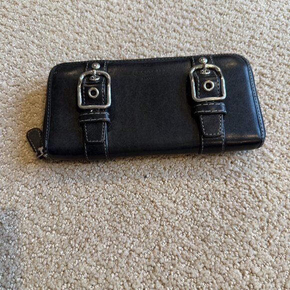 COACH Y2K Soho Zoe Wallet Double Buckle Zip Around Clutch Black Leather w/Nickel - Picture 4 of 13